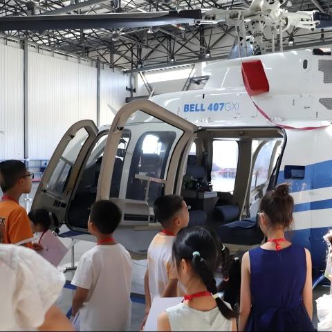 陕直股份携手西北通用航空协会点亮少年航空梦 航空科普活动圆满举办